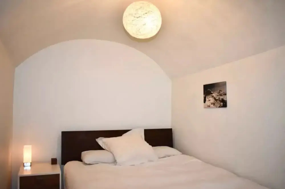 Unique 2 Bedroom Home by Brighton Marina