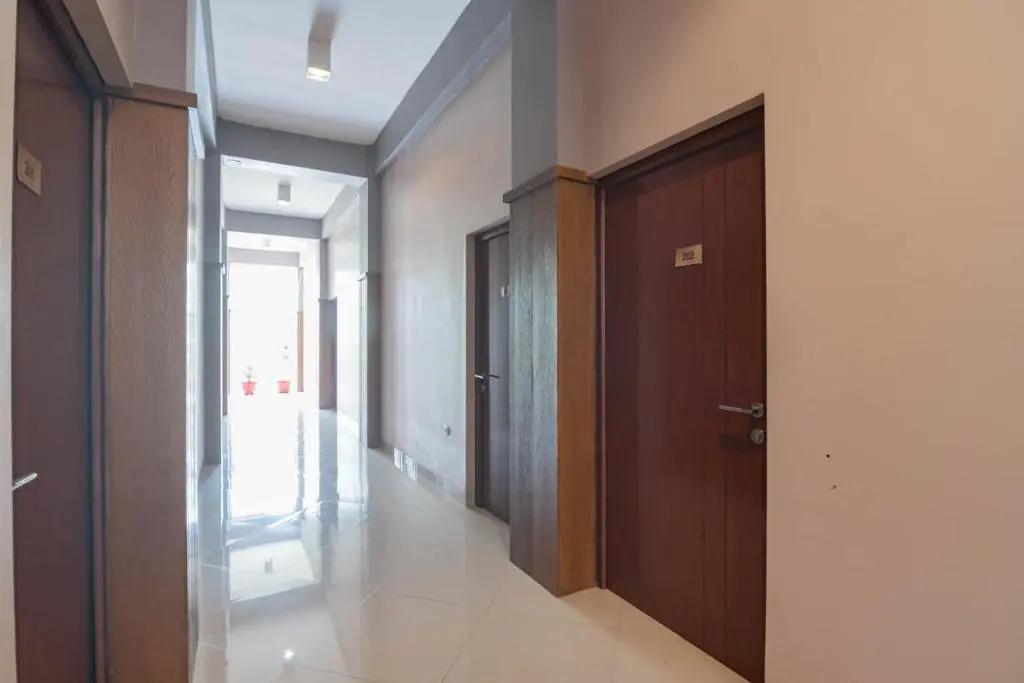 Urbanview Hotel Syariah Insani Cisarua Puncak
