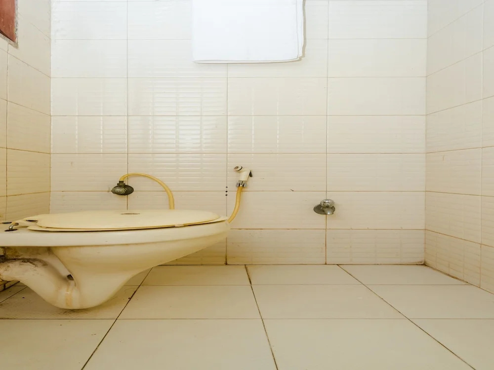 Hotel Sivanthi by OYO Rooms