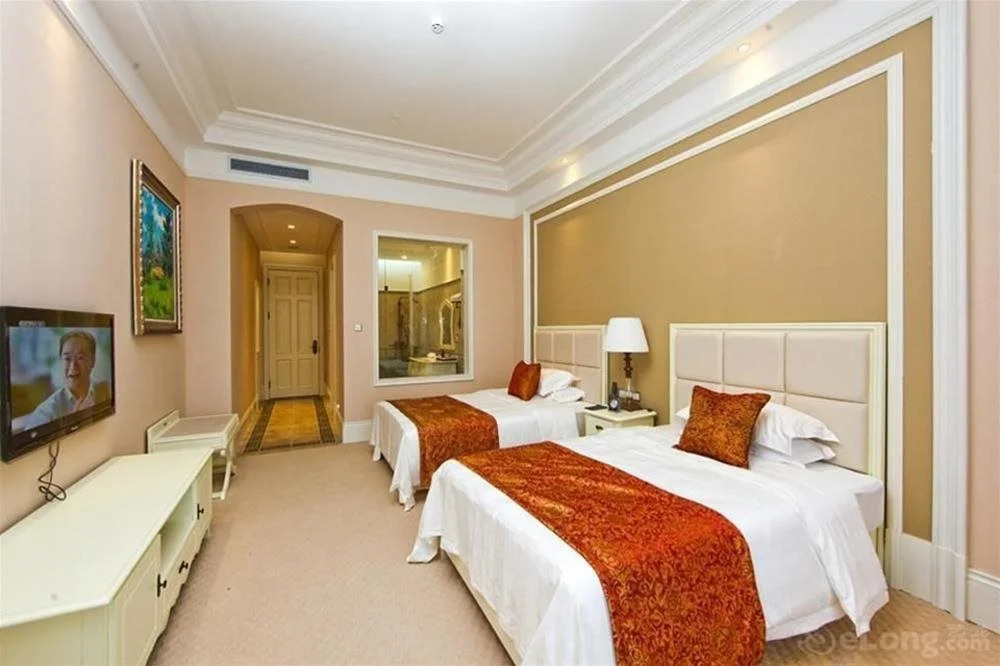 Blue Sky Hotel Yantai
