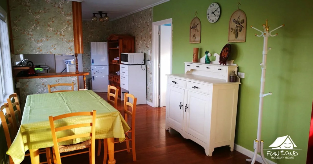 Orewa FunaLand Holiday Home