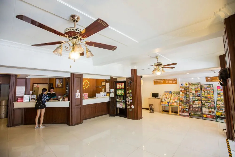 ZEN Rooms Arak Road 7 Days Inn