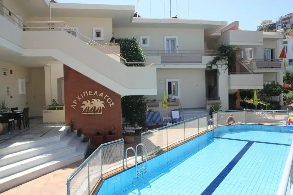 Archipelagos Hotel