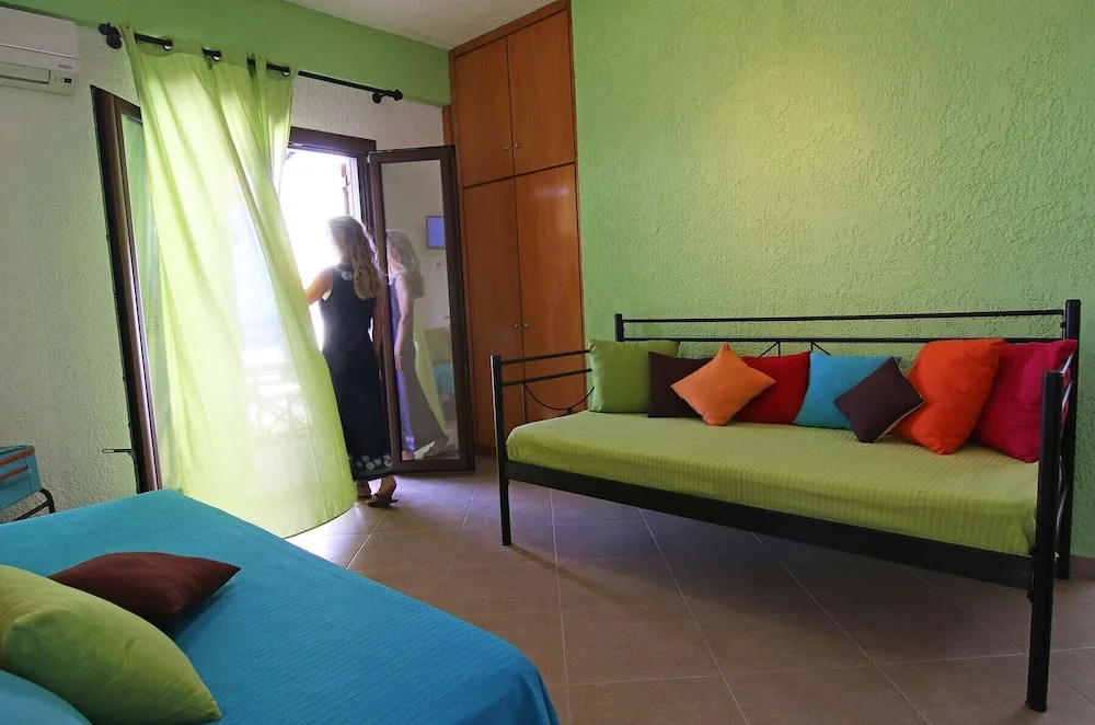 Anemi Apartments