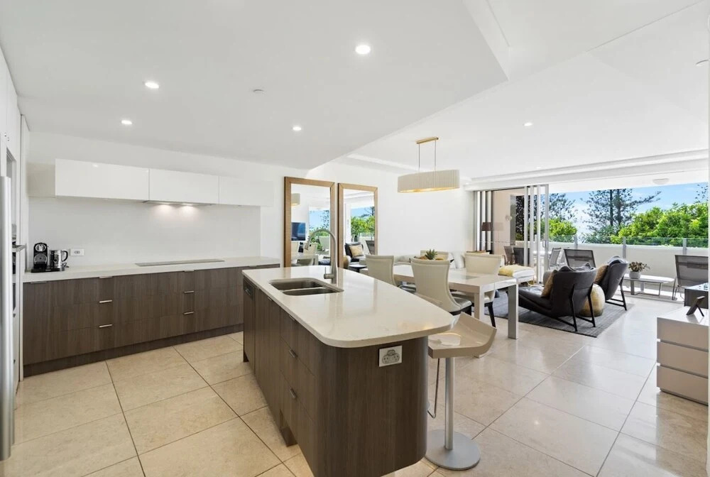 Sea Pearl 202- Waterfront Luxury