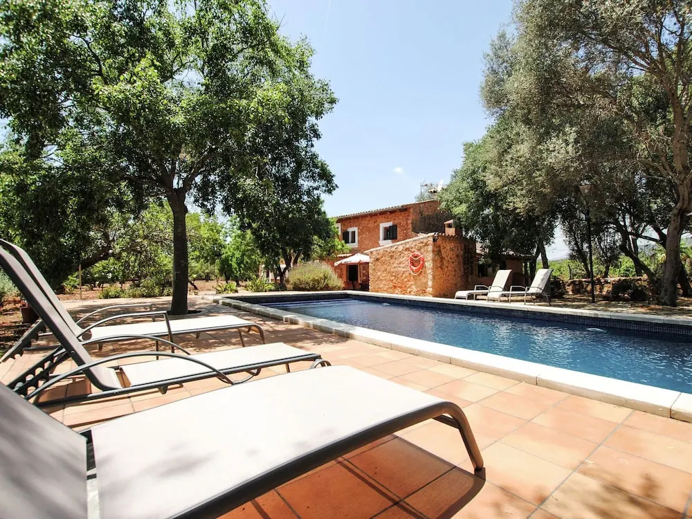 Authentic Rustic Finca With Private Pool Centrally Located