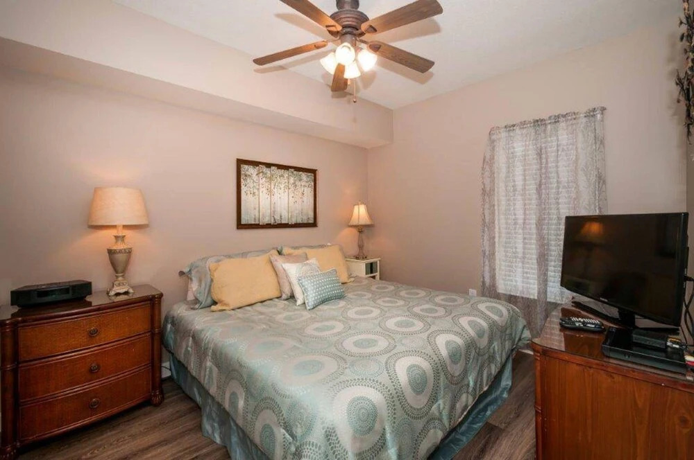 Sterling Shores 415 - Sweet Retreat by Destin Getaways