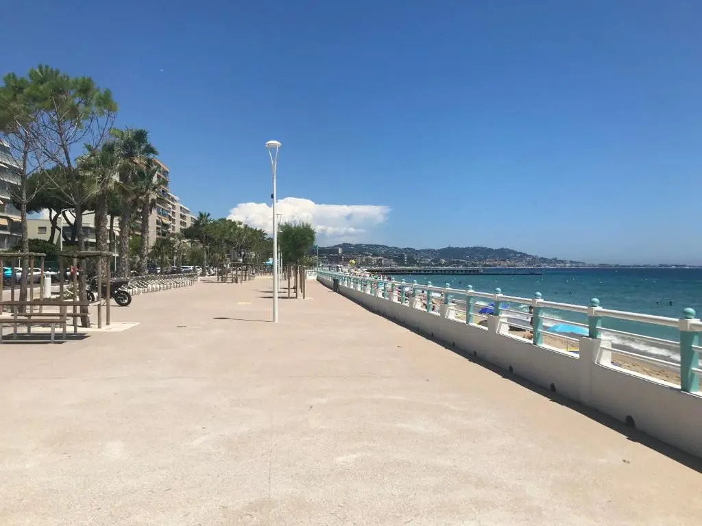 Appartement à 2 pas de la mer