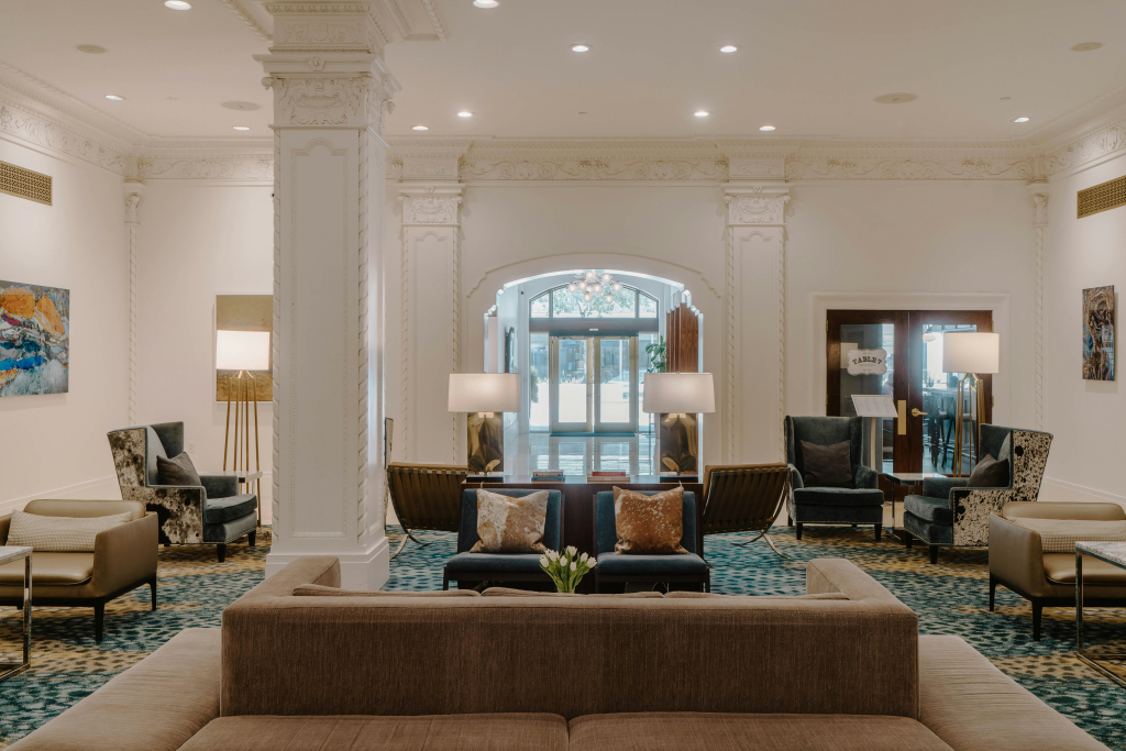 Club Quarters Hotel Downtown, Houston