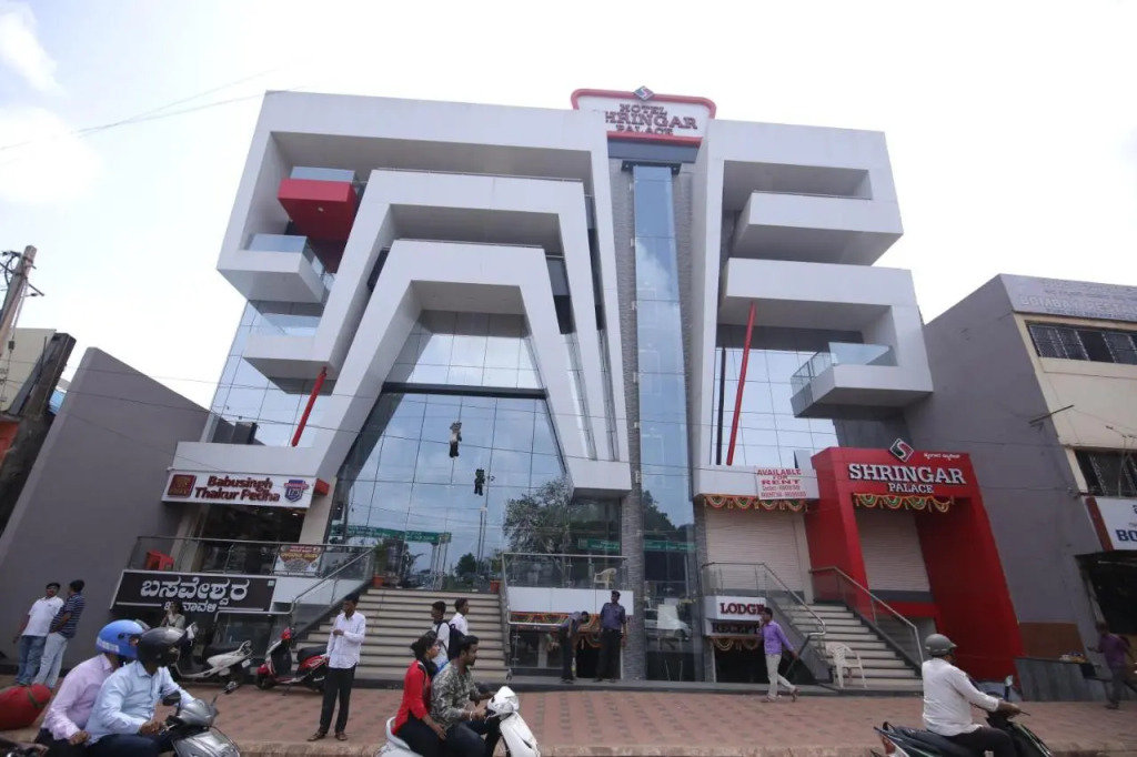 HOTEL SHRINGAR PALACE
