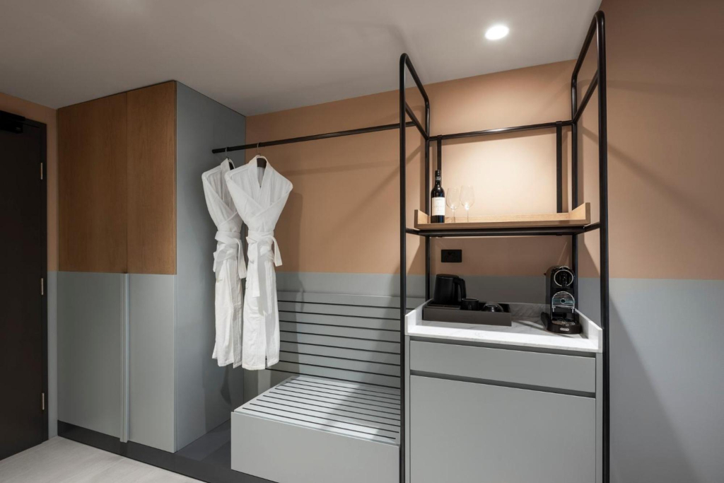 Mercure Melbourne La Trobe Street
