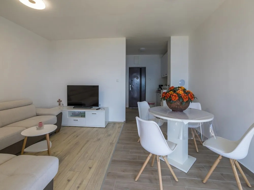 Apartment Vedry
