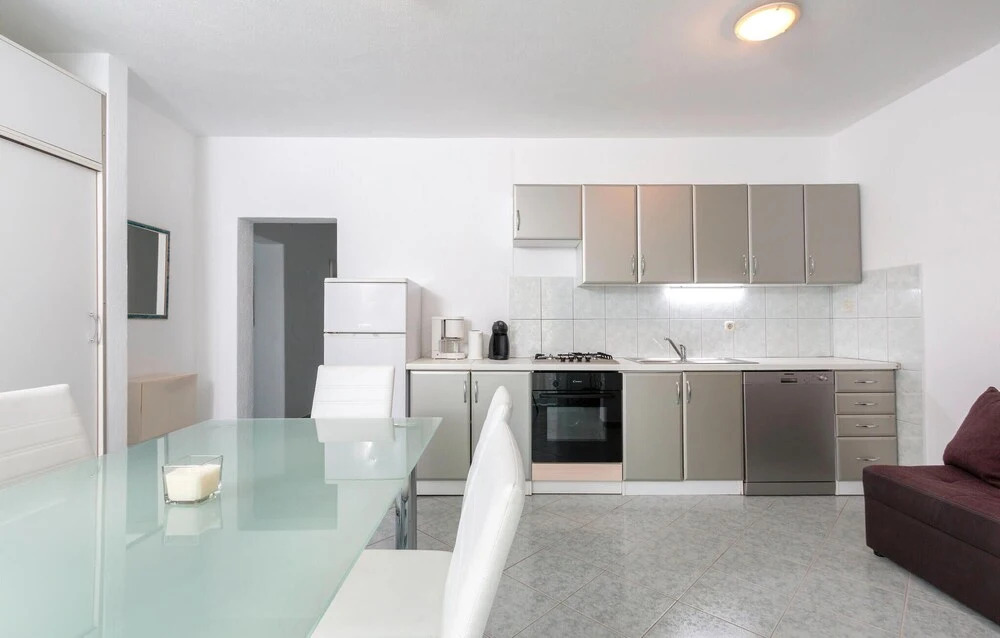 Awesome Home in Stinjan With Wifi and 1 Bedrooms