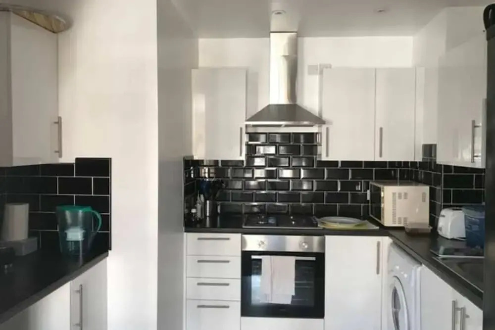 Lovely Victorian Flat for 6 in Stoke Newington