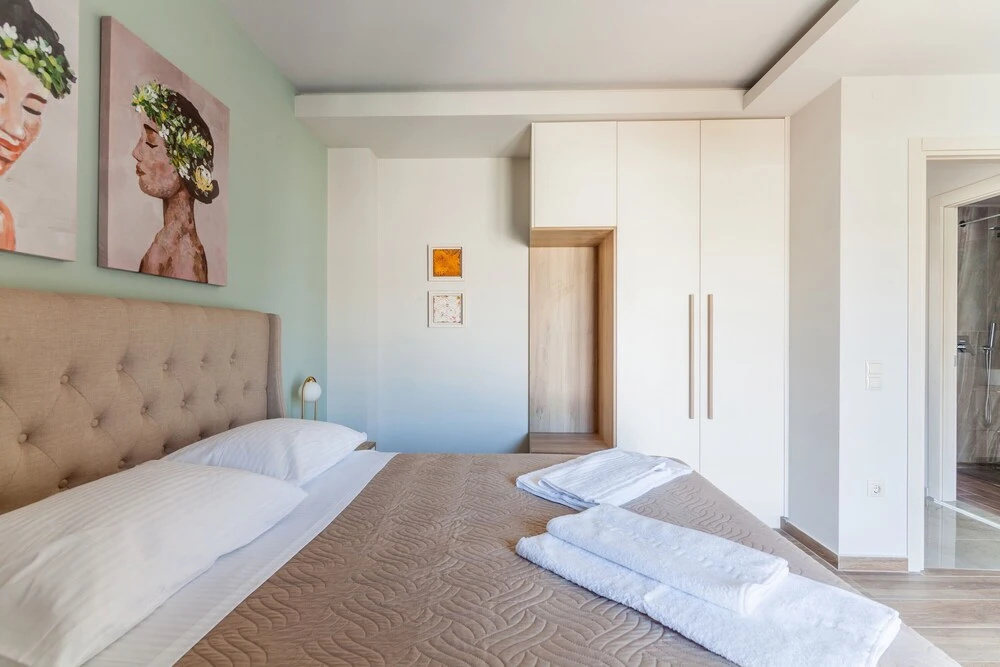 Design Central Suite in Heraklion