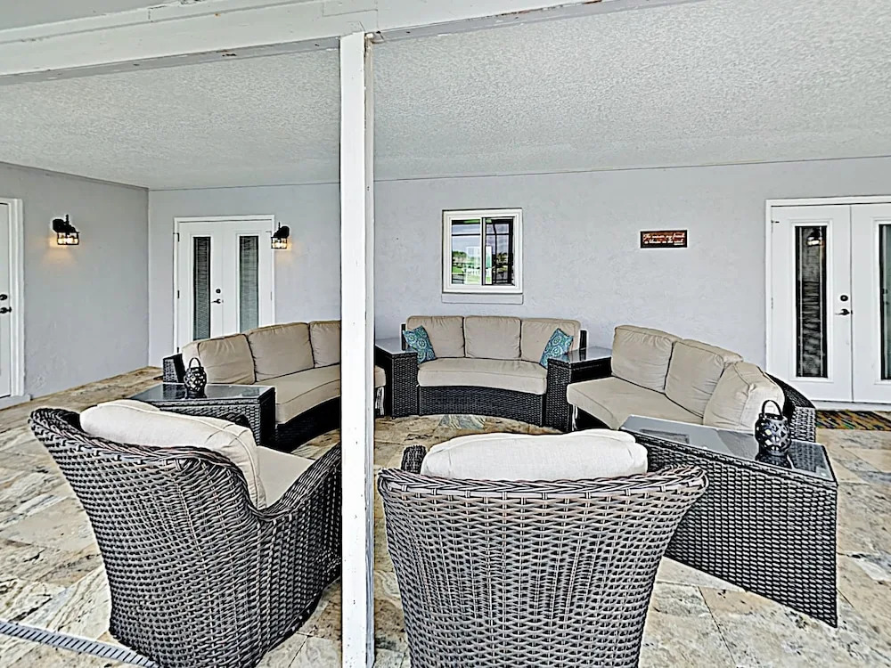 Waterfront W/ Stunning Views, Pool, Boat Dock 4 Bedroom Home