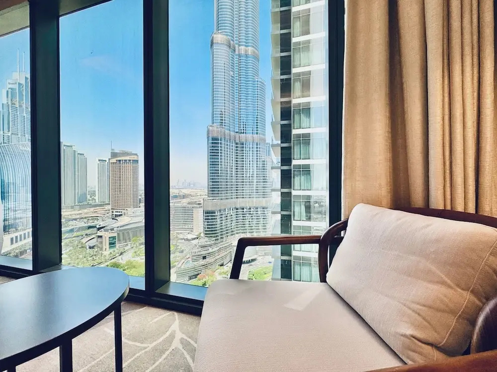 Venduras Skyline 3BR at Address Opera