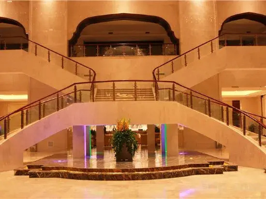 Huaqi Earl Hotel