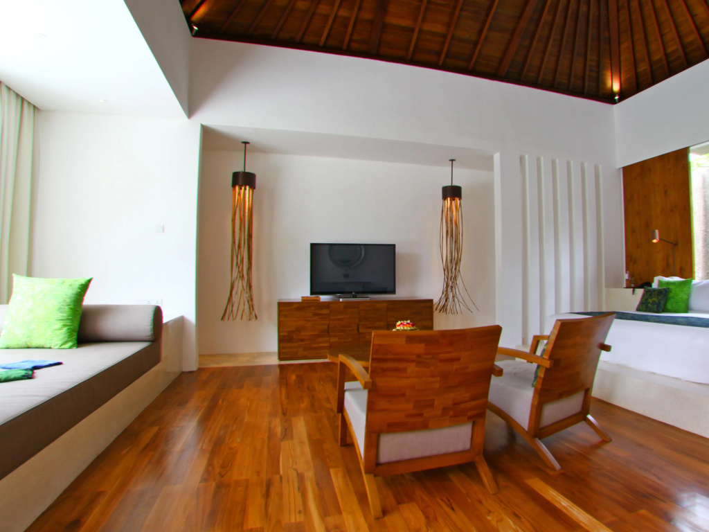 Candi Beach Resort & Spa