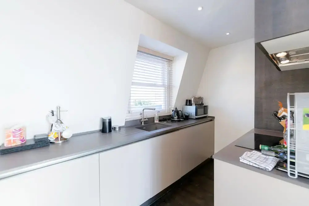 Olympia 2 Bed Duplex by BaseToGo