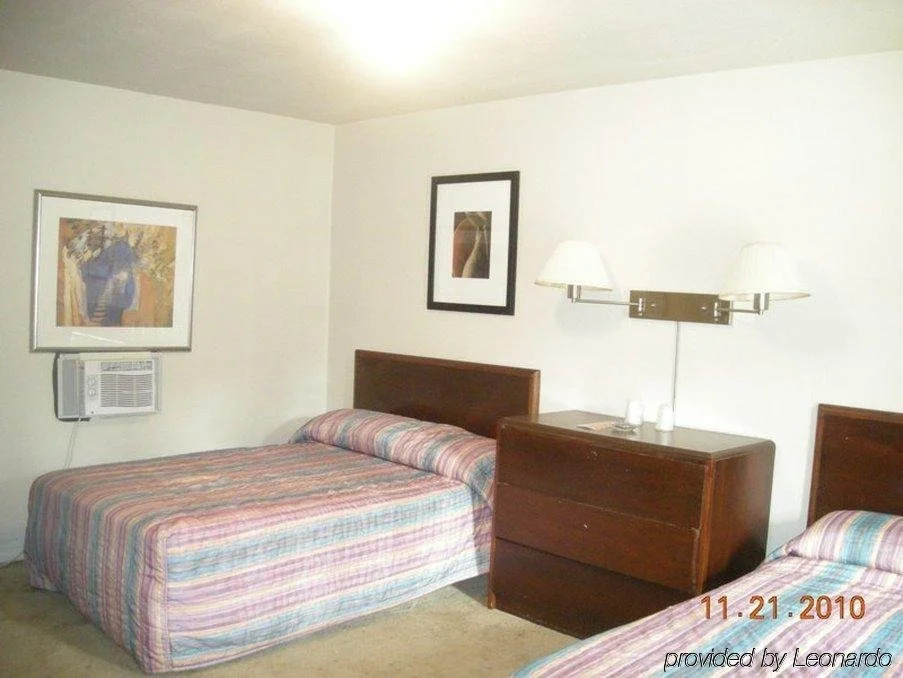 Capital Motel