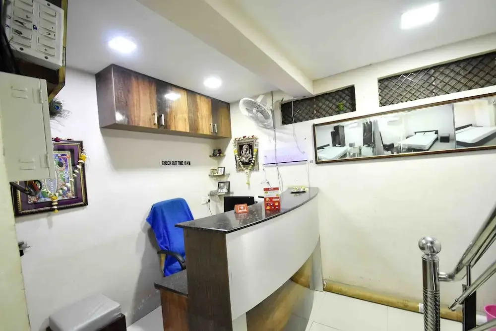 OYO 3749 Hotel Krishna