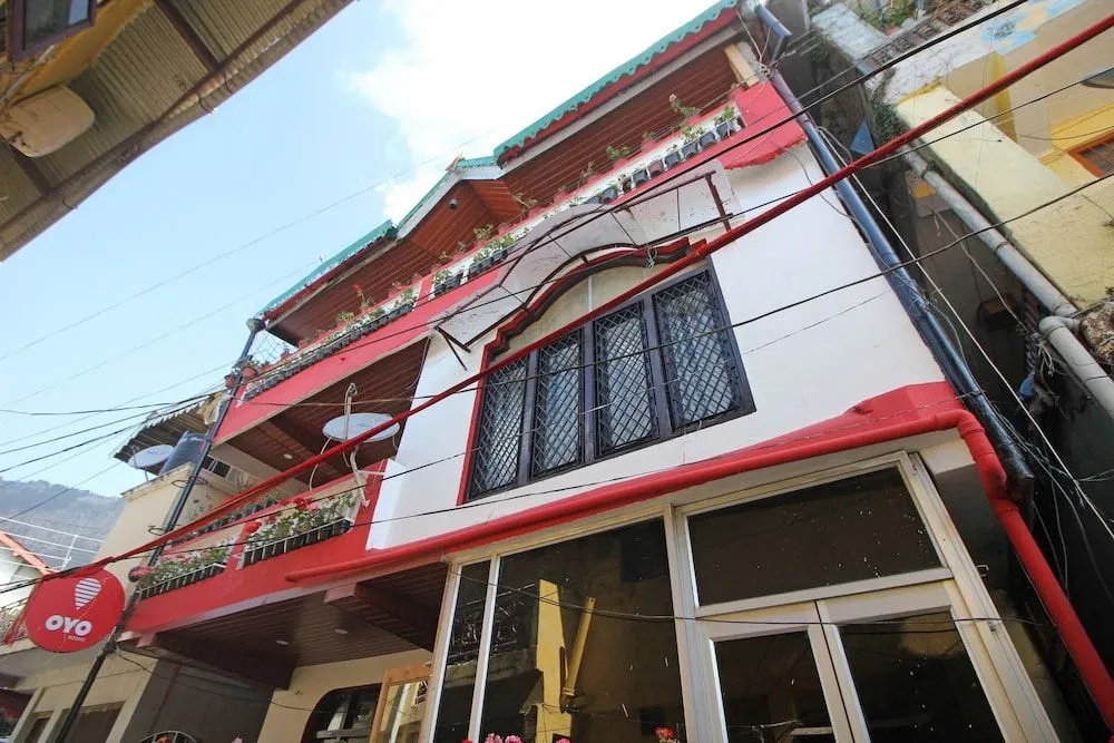OYO 8990 Wooden Paradise Nainital