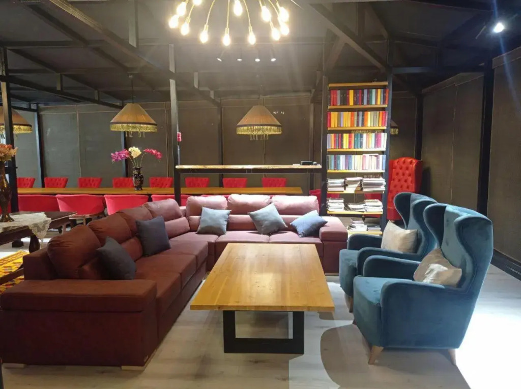 Comfortable Home Stay