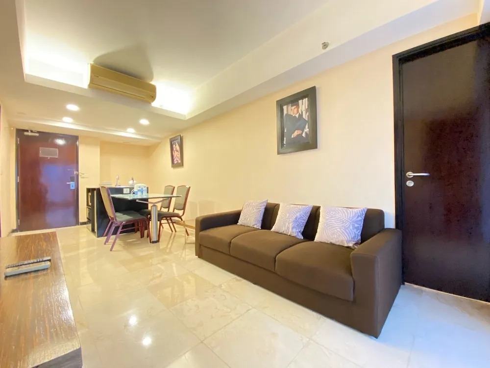 Fancy And Nice 2Br At Braga City Walk Apartment