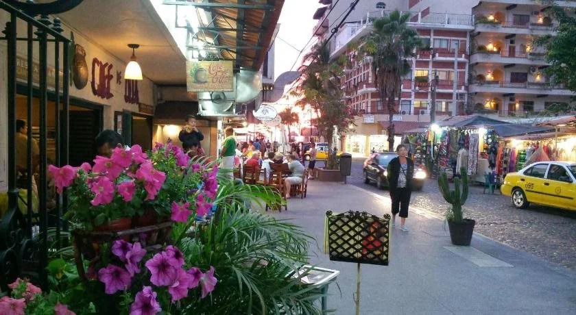 Hotel Yasmin