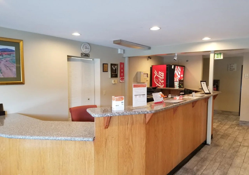 Sutter Inn
