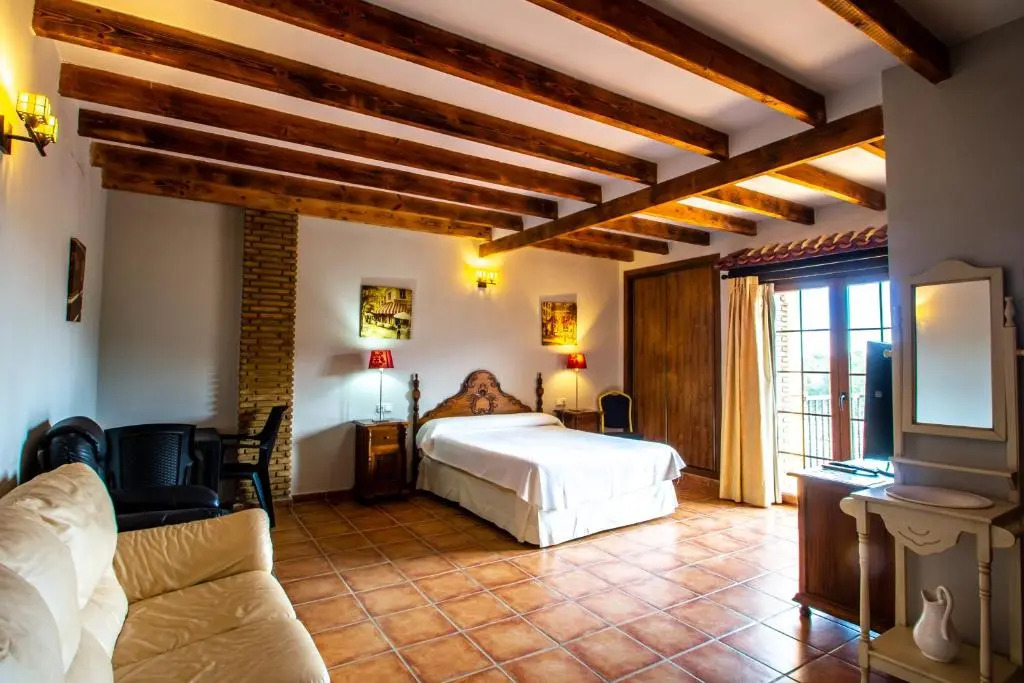 Hostal Rural Tio Tomas