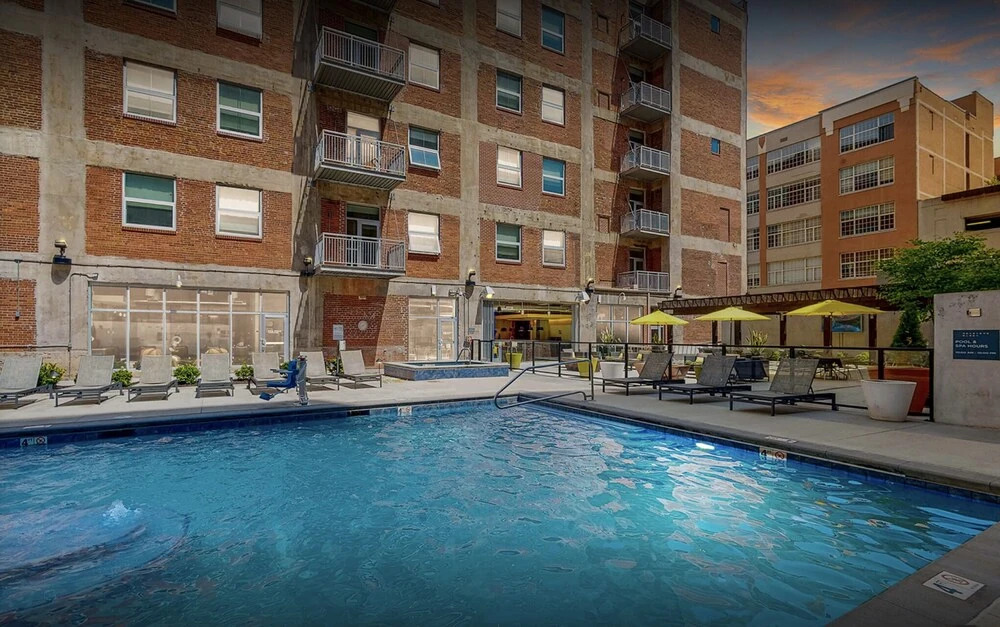 1 BR Apt in Garment Dist by Frontdesk