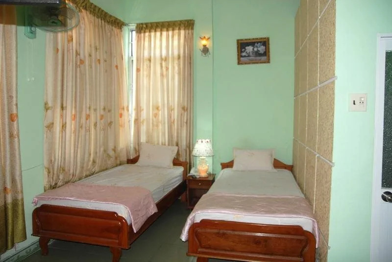 Hong Kong Hotel