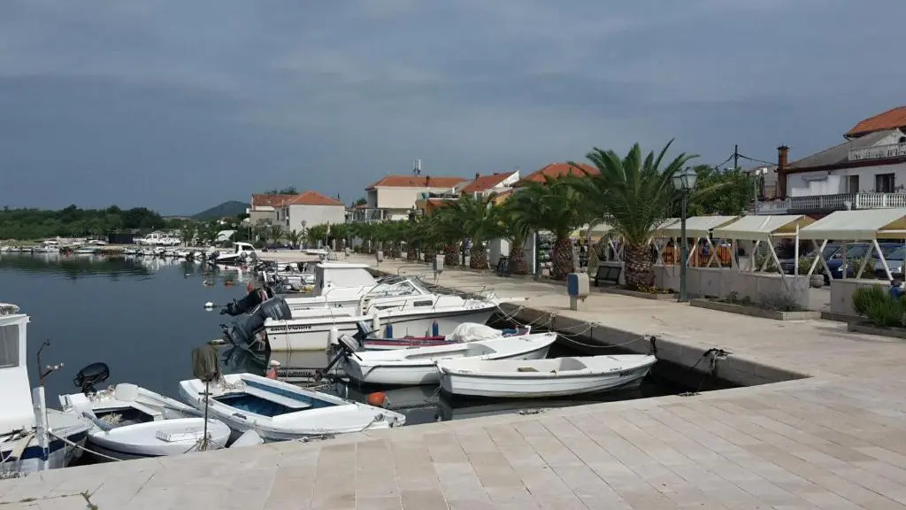 Luxury apartment by the sea with private whirlpool and terrace 50m2