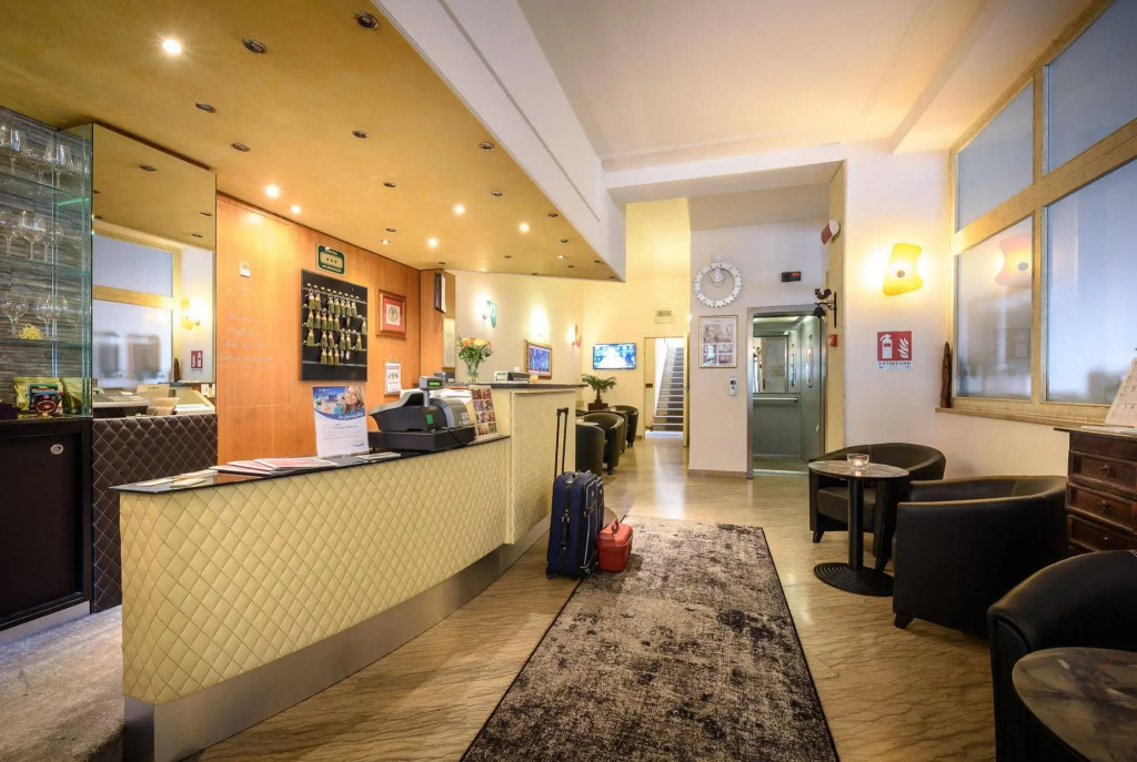 Hotel Corona