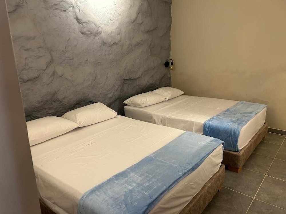 Hotel Kyros by 70