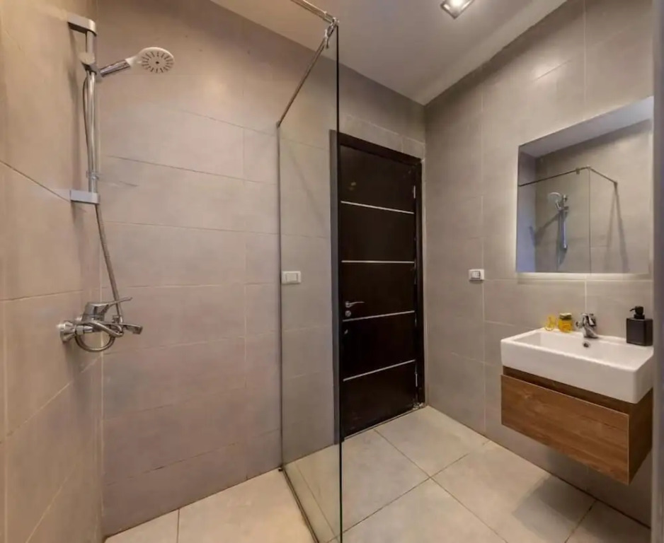 Golden Gates Residence