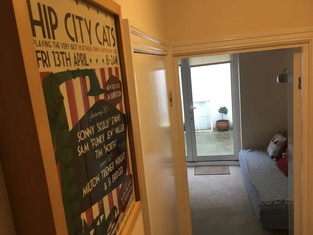 Little Western Spa Brighton Beach Apartment