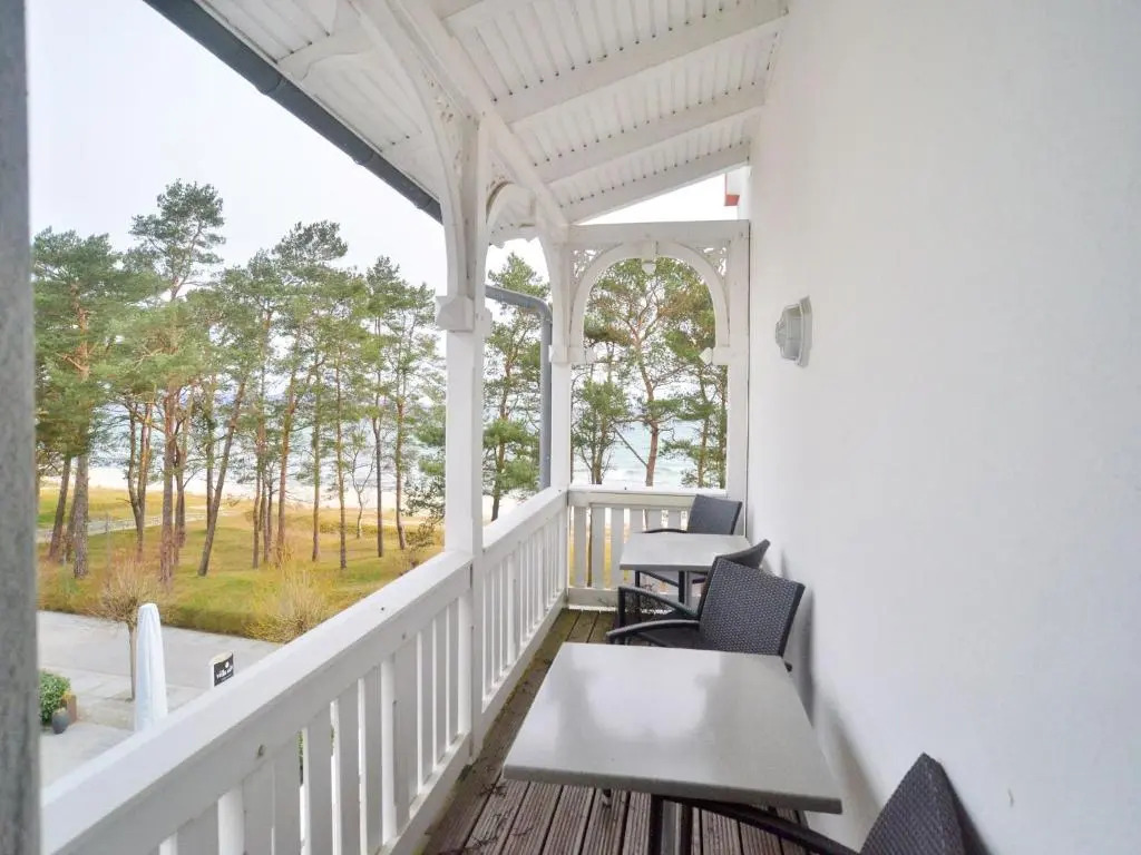 Appartement mit Meerblick, 2 Schlafzimmern und Balkon SV 012