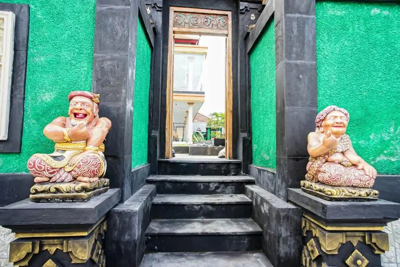Kadek Bagus Guesthouse Denpasar Mitra RedDoorz