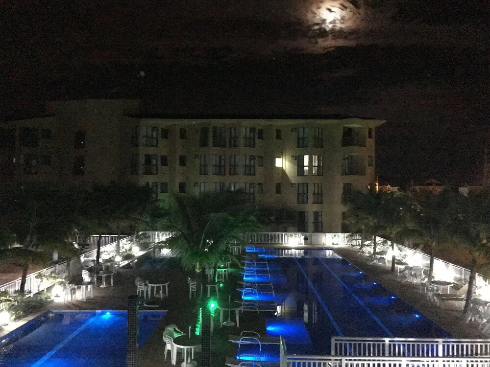 Reserva do Sahy, Condado