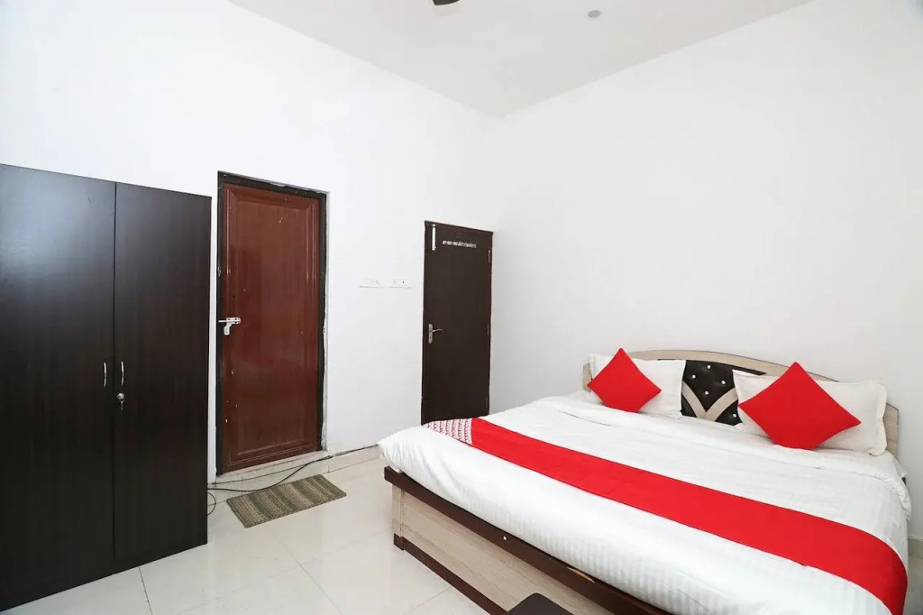 Hotel Express Inn
