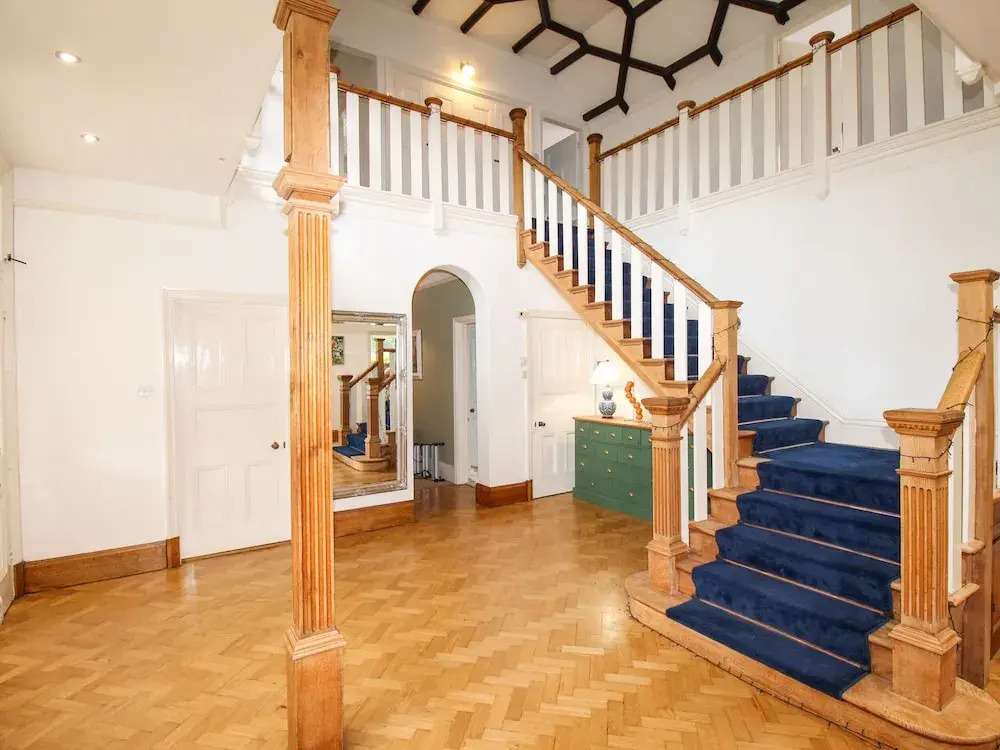 Deer Leap House