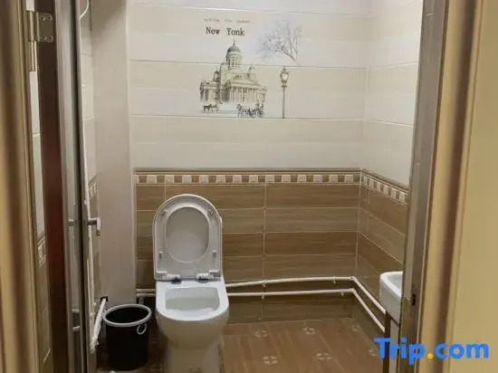 Jinghu Homestay