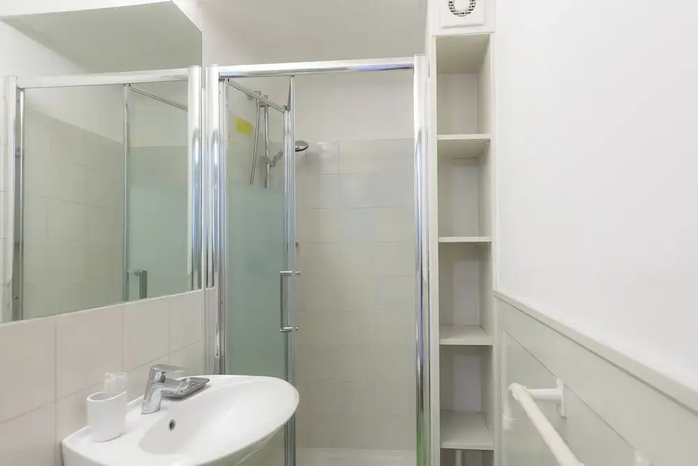 Rental in Rome Frattina Atmosphere Apartment