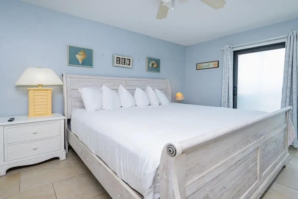 Romar Village 222