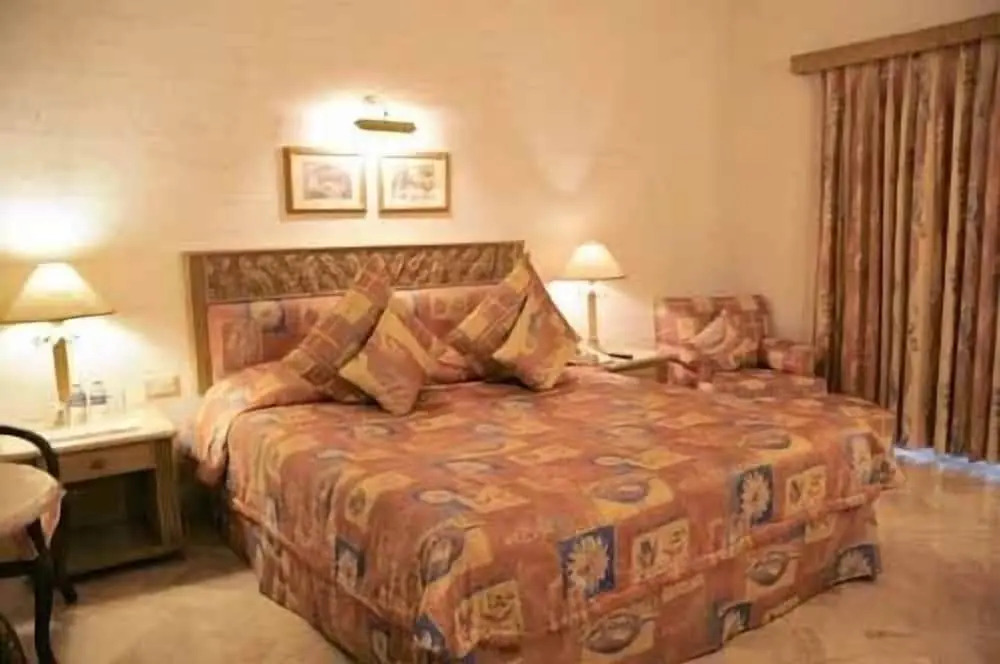 Golden Palms Hotel - Spa