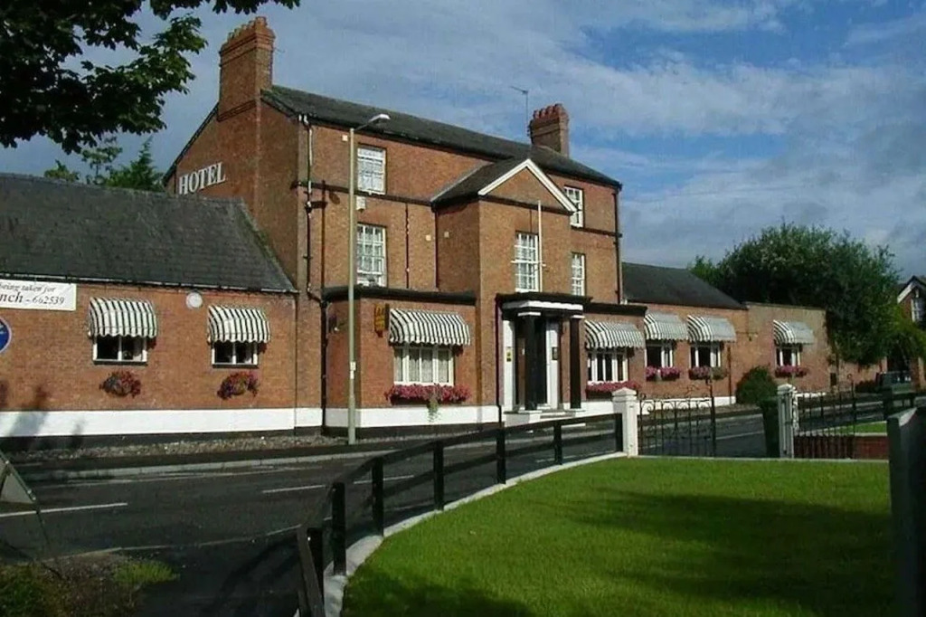 The Dodington Lodge