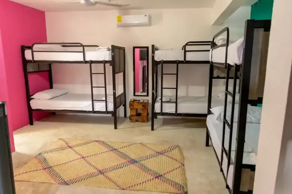 El Faro Hostel